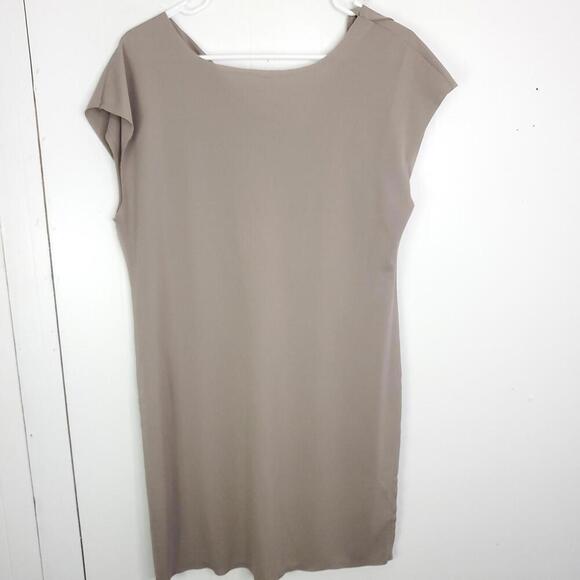 Dresses & Skirts - Miilla Dress WOmens M Cowl Neck Back Event  Shift Silhouette Event Party